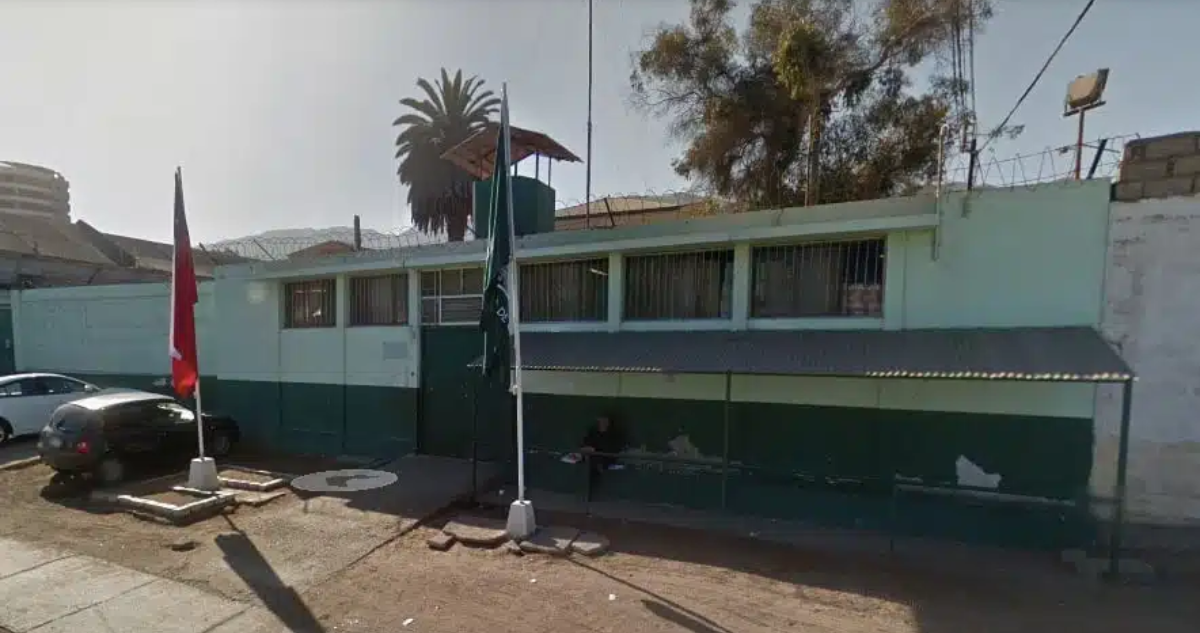 Interna escaló un muro y huyó de cárcel de Antofagasta: fue recapturada 25 minutos después