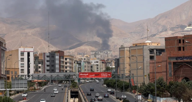 EEUU afirma estar listo para reanudar ataques si Irán no llega a un acuerdo