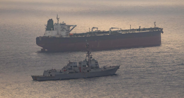 Irán amenaza con responder a EE.UU. si mantiene el bloqueo naval