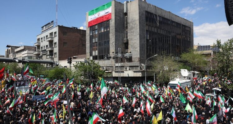 Irán eleva a más de 3 mil los muertos en la guerra con Estados Unidos e Israel