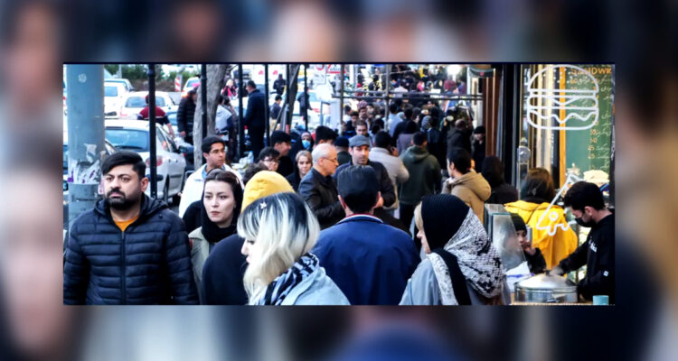 Los iraníes a la sombra de la guerra: despidos masivos, empresas paralizadas y una creciente pobreza