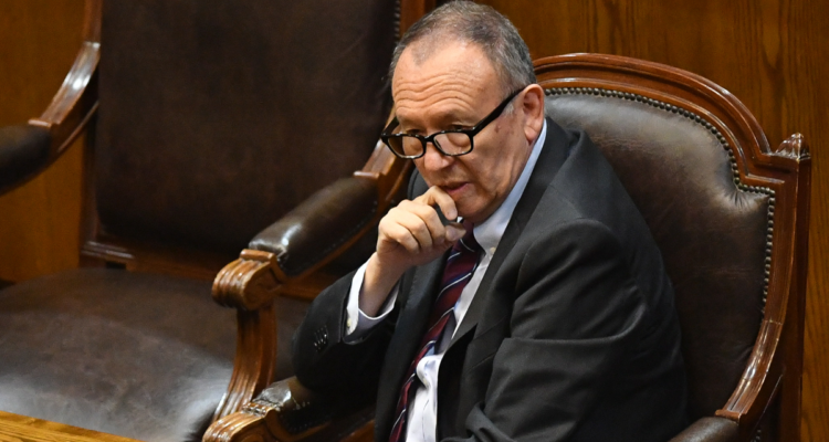 Gobierno presentará este martes la denominada "Ley Miscelánea": Oposición amenaza con rechazar