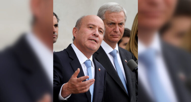 El plan del Gobierno para fomentar empleo formal y la crítica que emanó desde exfuncionarios de Boric