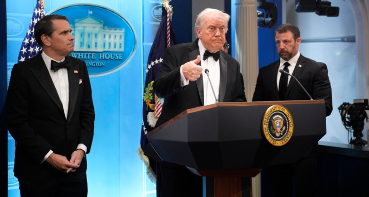 "La violencia no debe ser nunca el camino": mandatarios condenan tiroteo que obligó evacuar a Trump