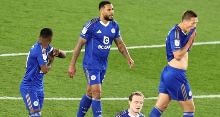 Leicester City descendió a la tercera división de Inglaterra.