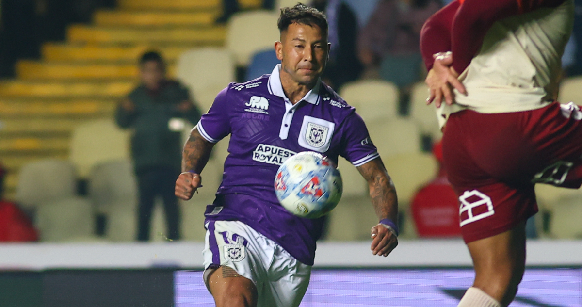 Leonardo Valencia en Deportes Concepción
