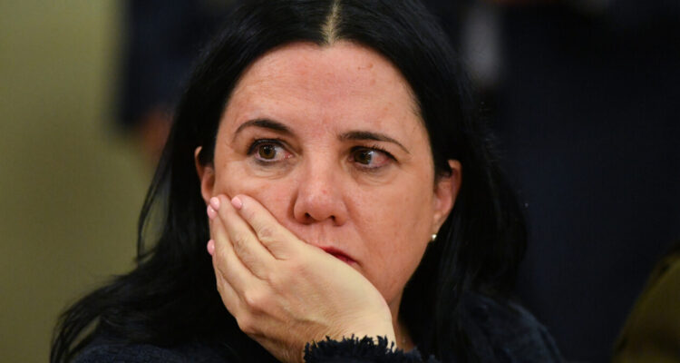 “Ley Steinert”: Senadores de oposición proponen frenar salto de exfiscales a cargos políticos