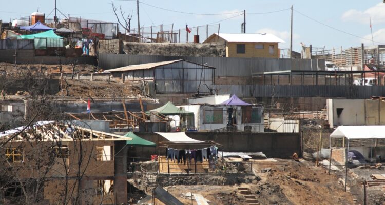 Municipios y GORE de Valparaíso quedan excluidos como querellantes en causa por megaincendio