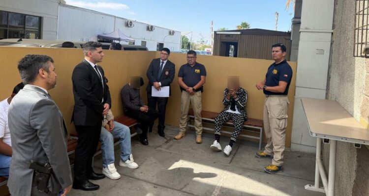 Migraciones concreta expulsión de 12 peruanos y total de extranjeros llega a 224 desde marzo