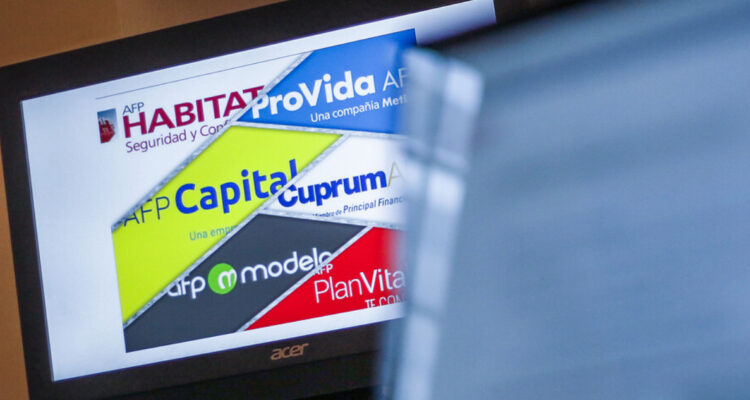 Multifondos cierran marzo en rojo ante la incertidumbre en los mercados por la guerra en Medio Oriente