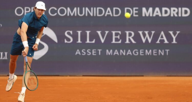 Nicolás Jarry avanza a cuartos en Challenger de Madrid