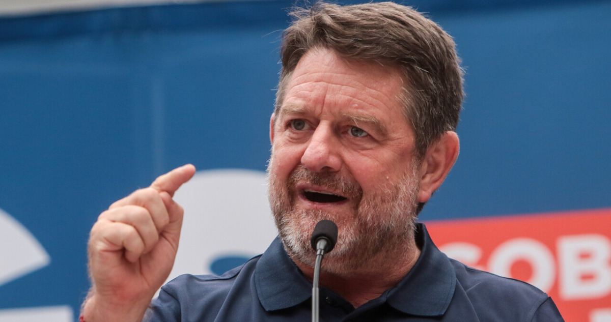 Orrego pide revertir decisión del Minvu de frenar tramo 3 de la ciclovía Nueva Alameda en Santiago