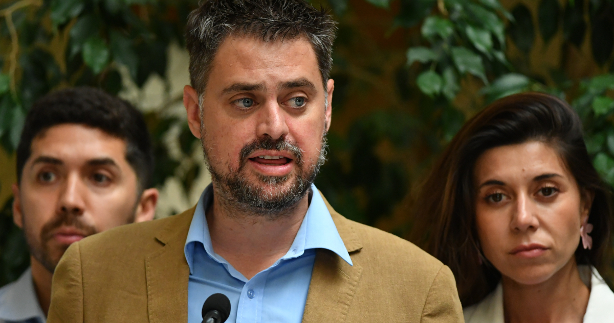 Parlamentarios PS denuncian en Contraloría eventual incumplimiento de test de drogas en el Gobierno