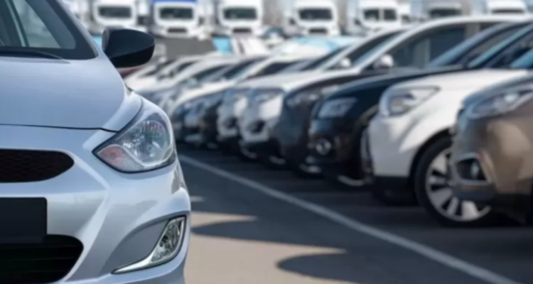 PDI desarticula banda dedicada a estafas por internet a través de compra y venta de vehículos