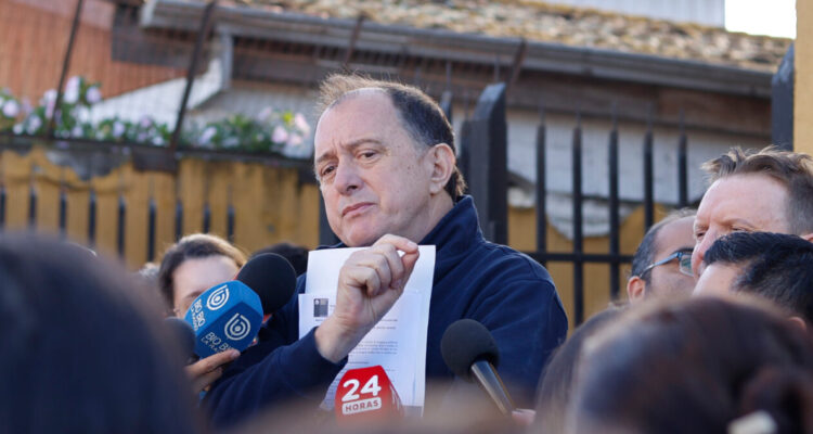 “Tengo un solo jefe”: Poduje golpea la mesa por recortes y asegura que Quiroz es “un ministro más”