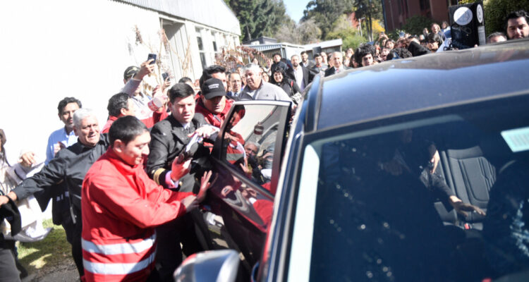 “Es falso”: Rector UACh desmiente que se negara acceso de Carabineros por agresión a ministra Lincolao