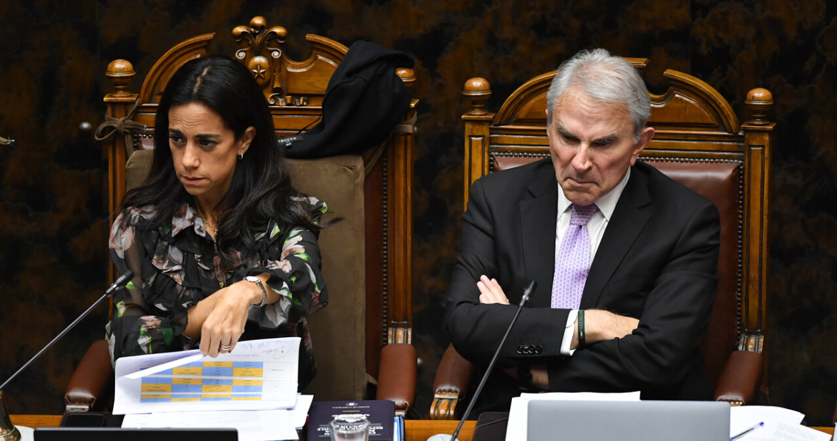 Mesa del Senado pide debate “con respecto” en medio de cruce por polémicos dichos de Poduje