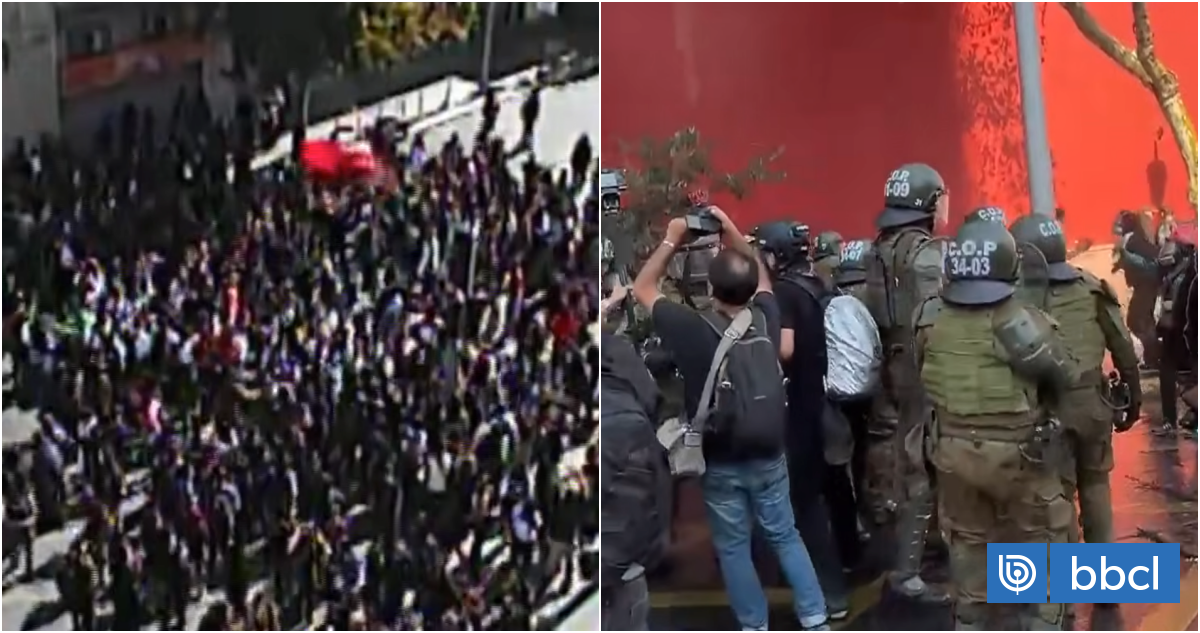 Carabineros actúa para dispersar marcha estudiantil en el centro de Santiago