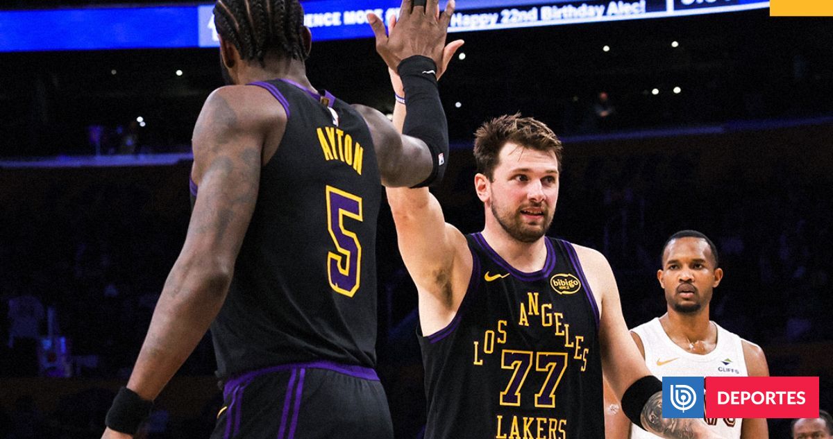 NBA: los Pistons se redimen, Doncic supera los 15 mil puntos y debuta el menor de los Antetokounmpo