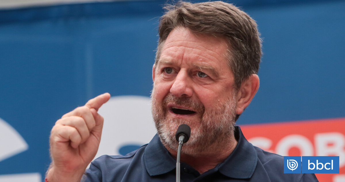 Orrego pide revertir decisión del Minvu de frenar tramo 3 de la ciclovía Nueva Alameda en Santiago