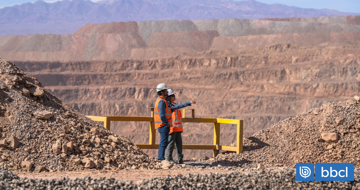Minera Sierra Gorda consigue anticipadamente acuerdos hasta 2029 con sindicatos de trabajadores