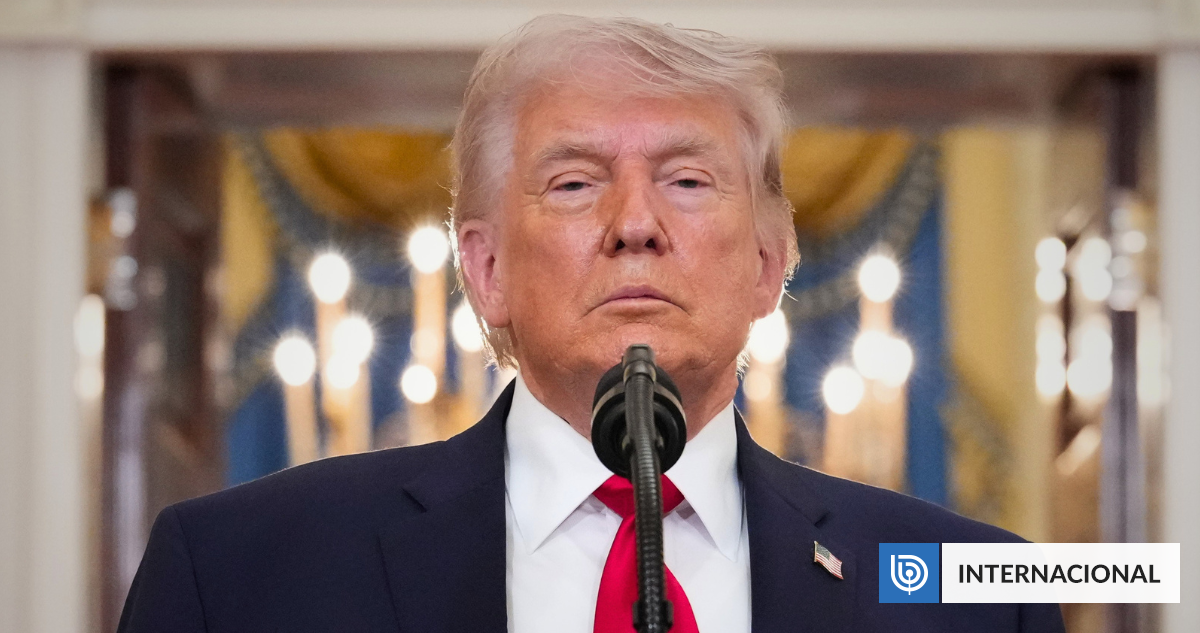 Trump amenaza con "devolver a Irán a la Edad de Piedra" y anuncia "fuerte ataque" en pocas semanas