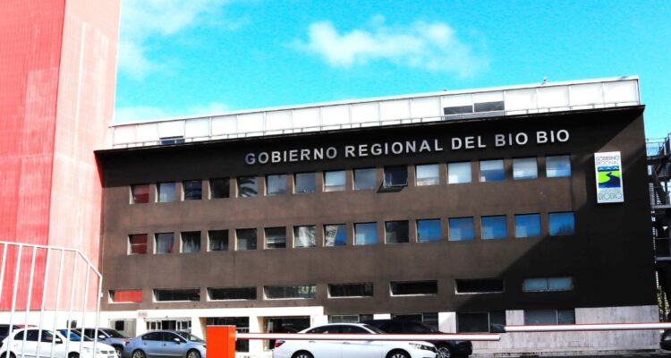 Sumario jefa de finanzas por apostar en casinos