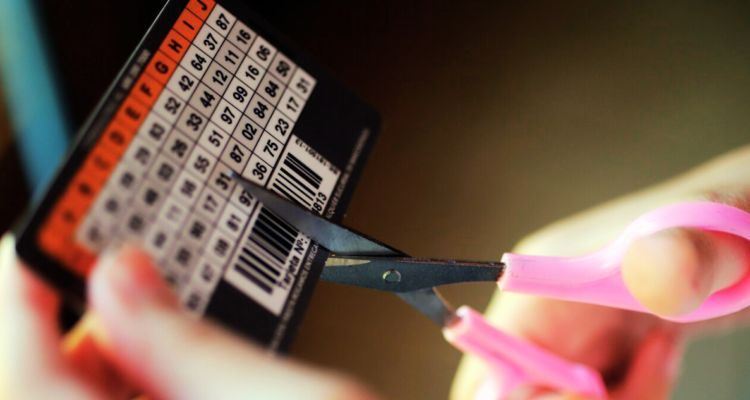 Entre críticas y plazos extendidos, ¿qué se sabe hasta hora del fin de la tarjeta de coordenadas?