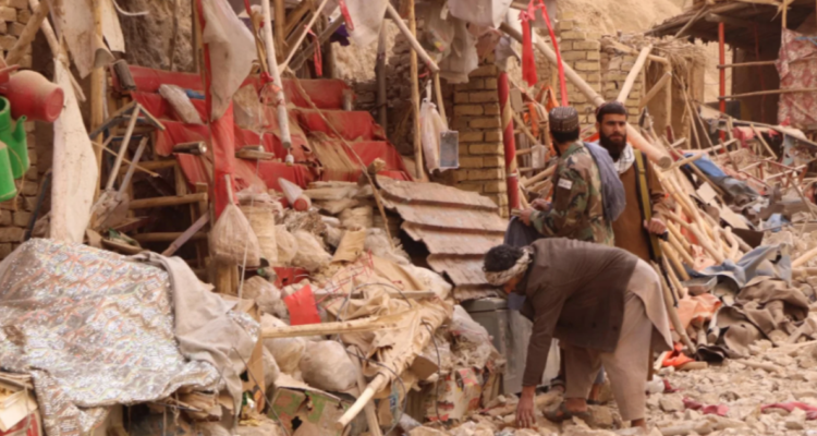 Terremoto en Afganistán deja 8 personas muertas