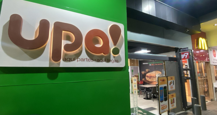 Dinero en efectivo y especies: delincuentes protagonizan robos en dos servicentros de Valparaíso