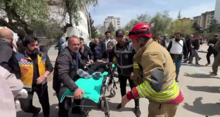 Tiroteo en escuela de Turquía