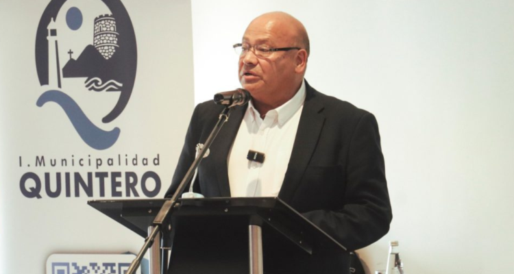 Tribunal admite querella contra alcalde de Quintero, Rolando Silva, por presunto abuso sexual