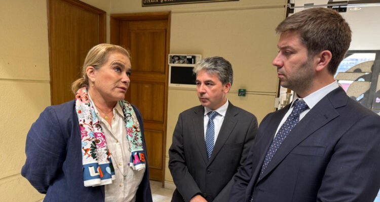 Diputados UDI buscan dejar fuera a ministros y parlamentarios de beneficios de Plan de Reconstrucción