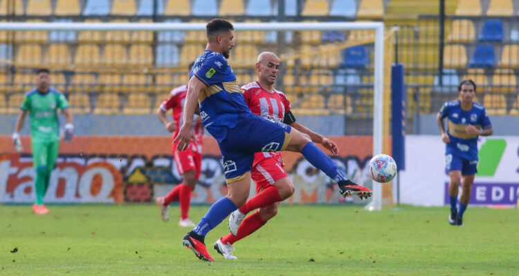 union-la-calera-vs-everton-en-liga-de-primera