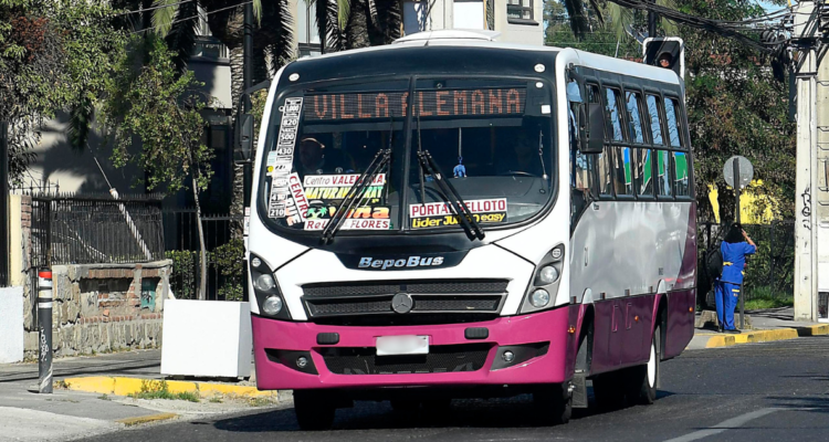 Valparaíso: más de 150 dueños de microbuses apuntan a exempresa Fenur por deudas impagas desde 2025