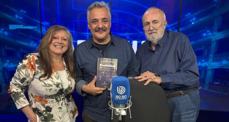 El "Postfútbol", de Juan Pablo Meneses: un libro indispensable antes del Mundial