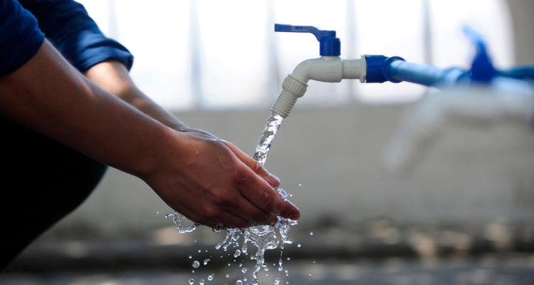 Agua rural en Osorno arrastra pagos pendientes y abre disputa por responsabilidades administrativas