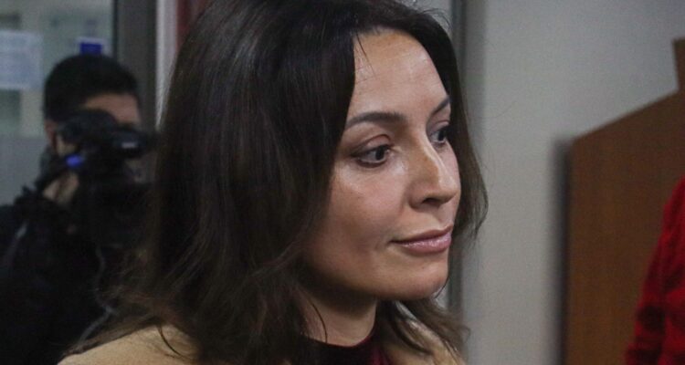 Abogado de caso Ojeda asume equipo de defensa de Camila Polizzi en arista tributaria de Caso Convenios