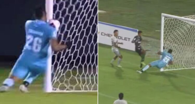 Arquero autogol