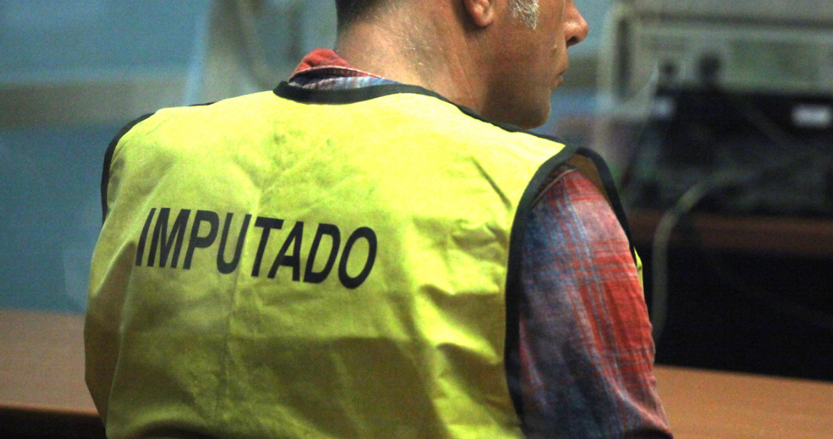 Prisión preventiva para sujeto acusado de abusar y violar a niña en Quellón: estuvo 6 días prófugo