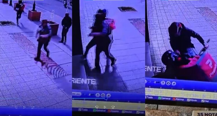 VIDEO | Motochorros balean a adulta mayor para robarle $4 millones en el centro de Santiago