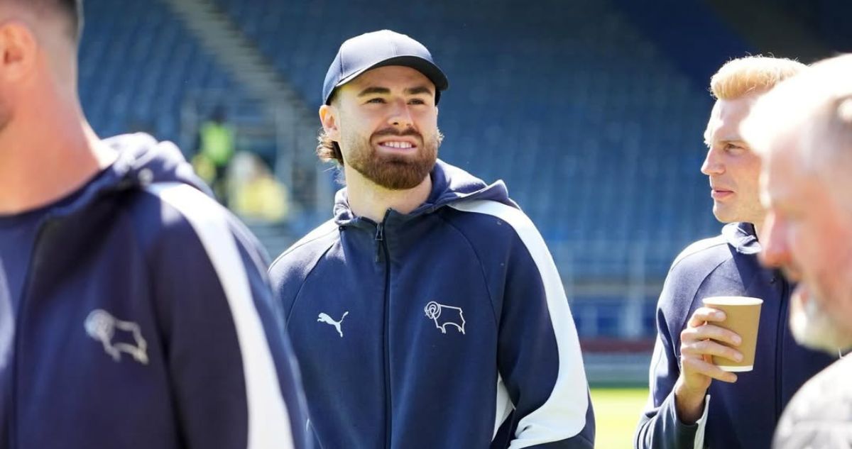 Ben Brereton se despide del Derby County tras no lograr el ascenso a Premier