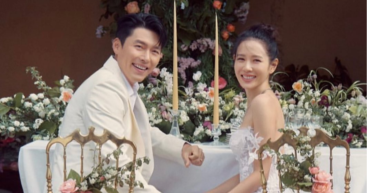 Hyun Bin y Son Ye Jin, actores de la serie Crash Landing on You (Aterrizaje de emergencia en tu corazón, 2019) en su matrimonio en referencia a las bodas coreanas