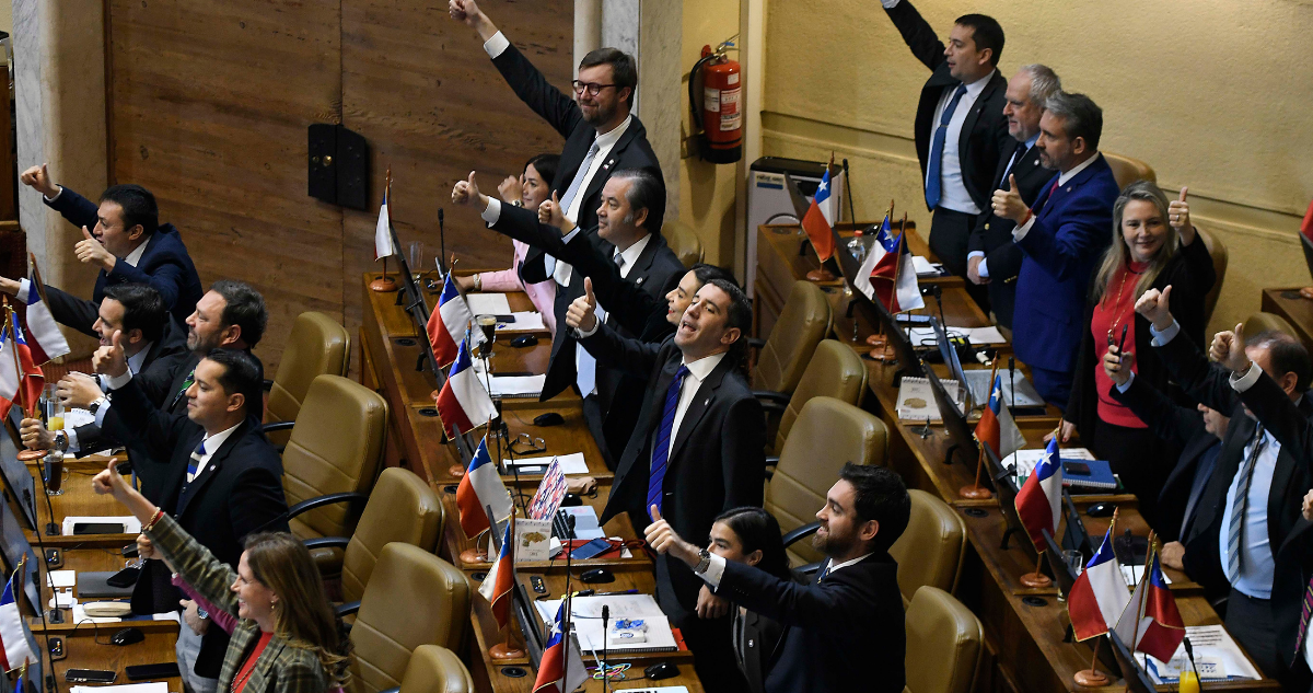 Cámara aprueba idea de legislar proyecto de Reconstrucción Nacional: comienza votación en particular