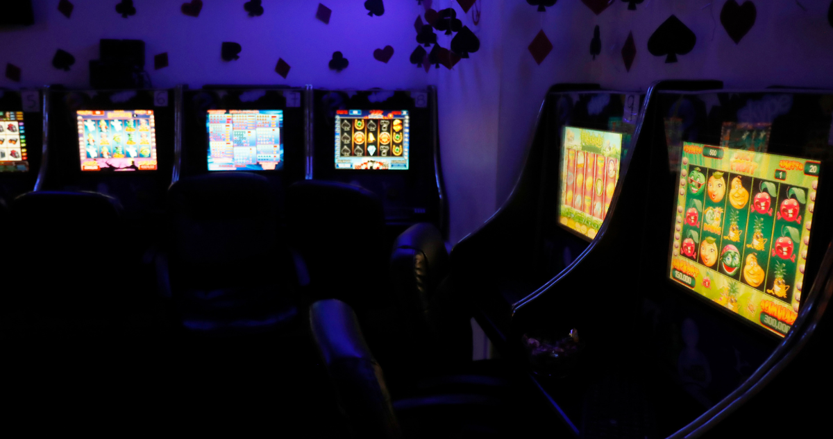 Fiscalía llevará a juicio a red acusada de administrar casinos ilegales en Concepción