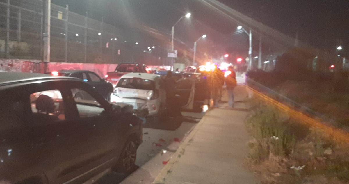 Colisión múltiple deja lesionados a un concejal y una mujer en Quilpué