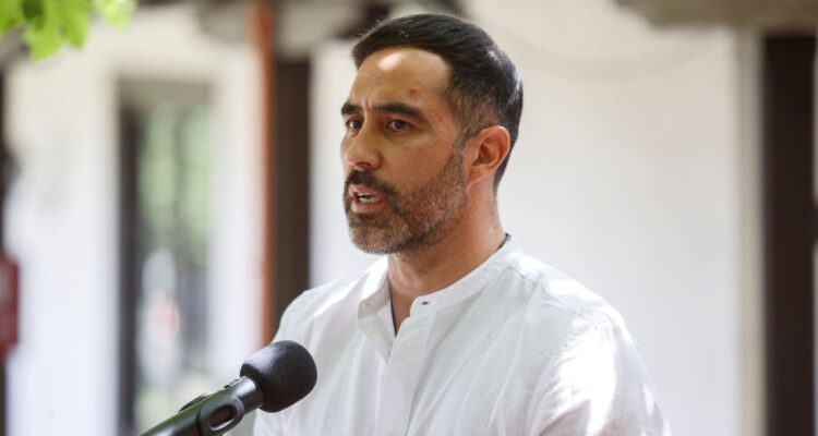 Claudio Bravo se indigna por denuncia de corrupción en Buin y asegura que le “encantaría ser alcalde”