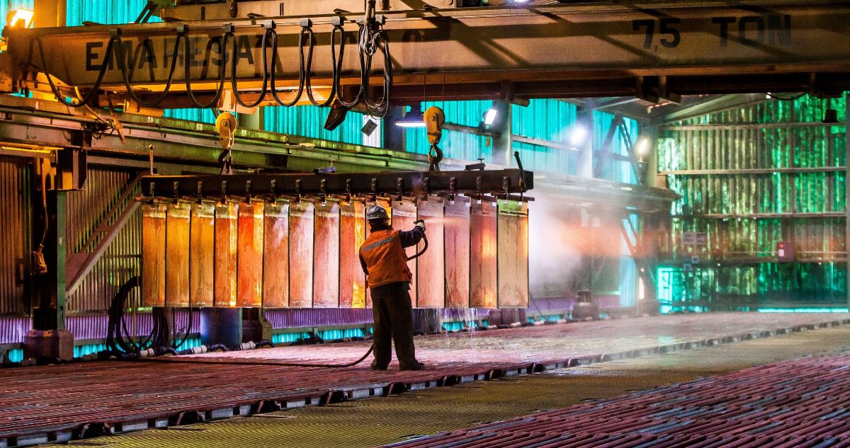 Cochilco eleva precio del cobre a nuevo nivel histórico y Gobierno destaca alta demanda por el metal