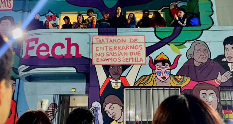 “Conectemos la Chile” arrasó en elecciones de la FECh con votación que marcó mayor peak desde Boric