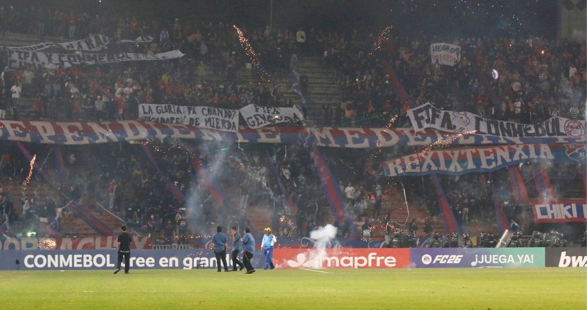 DIM de Colombia recibió millonaria multa de Conmebol por incidentes en Copa Libertadores.